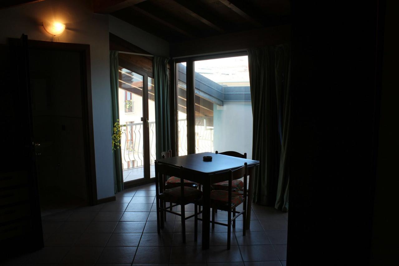 Casa Regina Leilighet Desenzano del Garda Eksteriør bilde