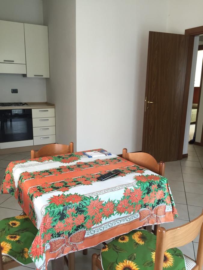 Casa Regina Leilighet Desenzano del Garda Eksteriør bilde